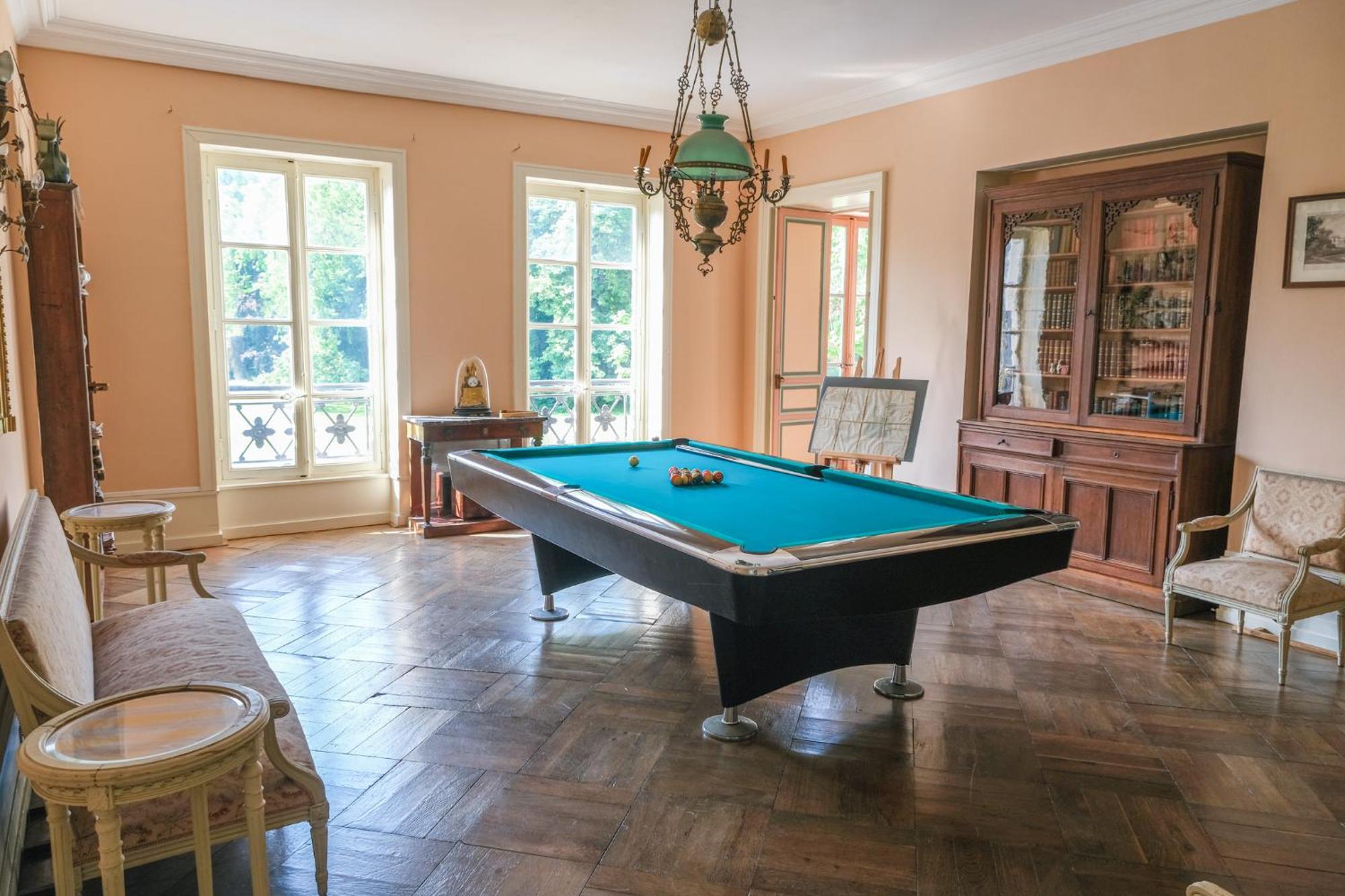 Chateau De Choloy Luaran gambar
