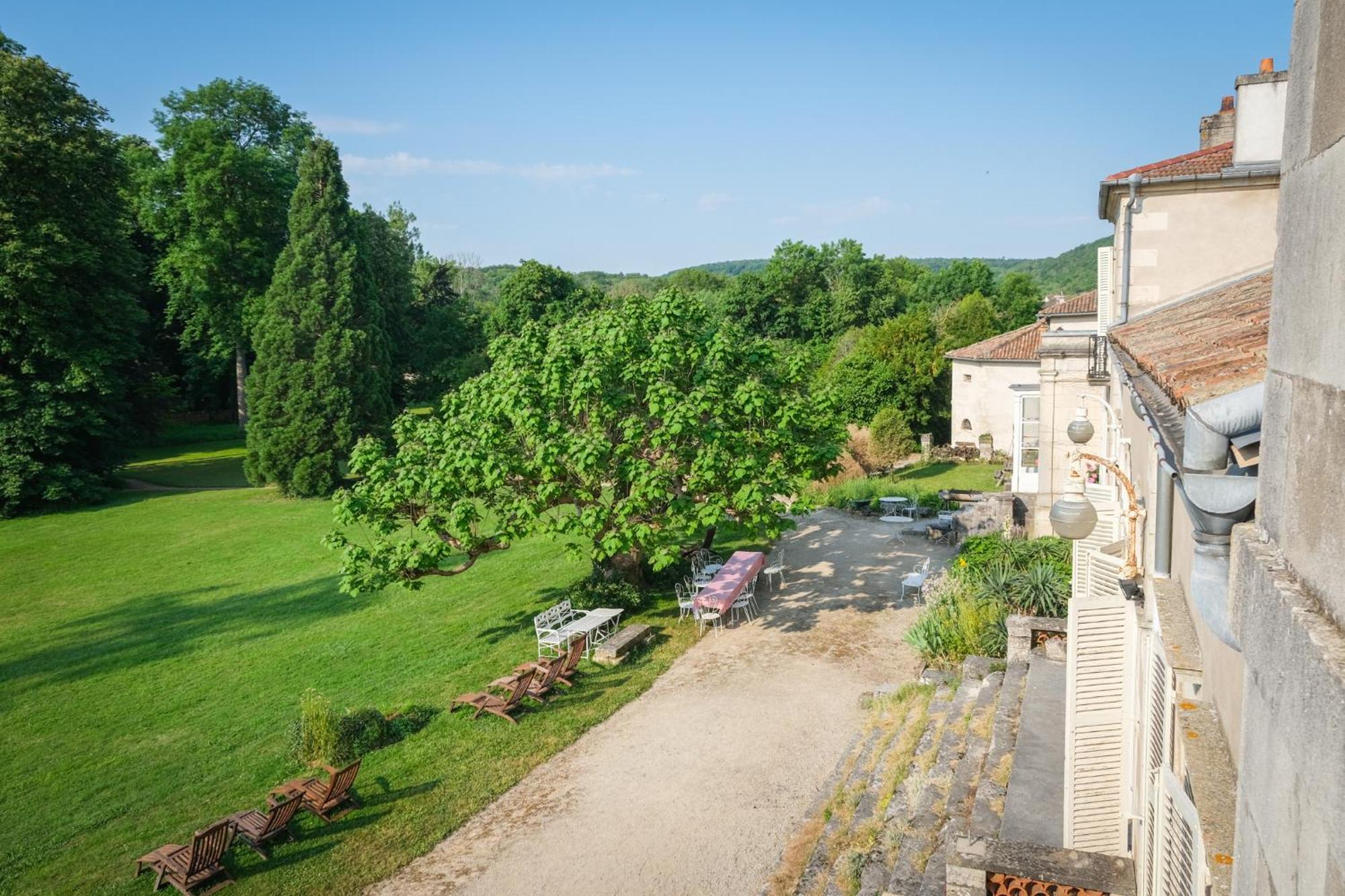 Chateau De Choloy Luaran gambar